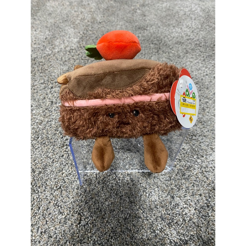 Gigglescape Chocolate Cake Plush Strawberry Topper Brown Pink Stuffed Toy‎ NWT